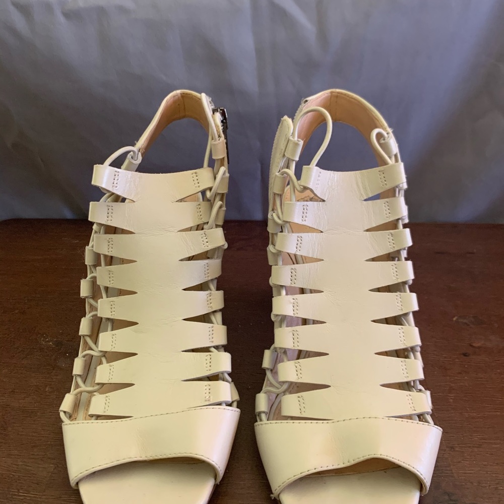 Shoes - Picture 5 of 5